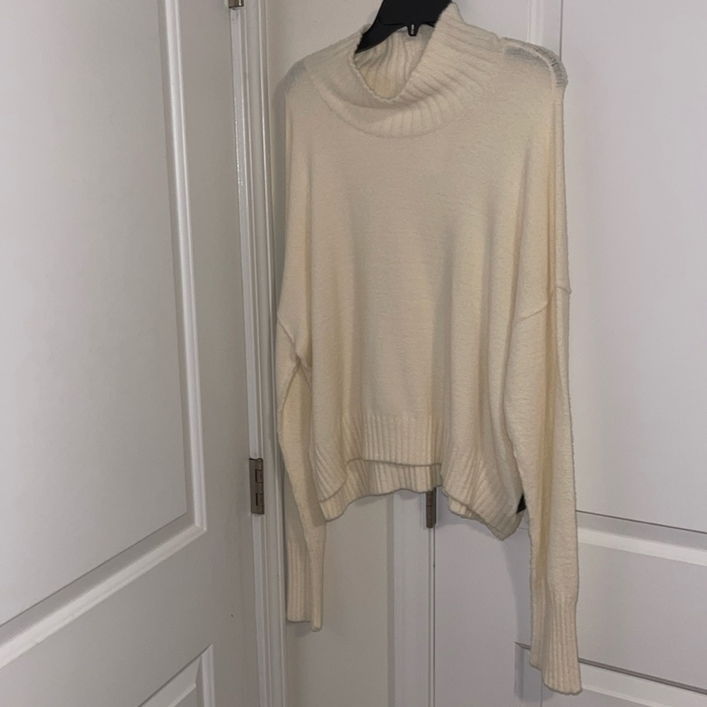 Free People Large Sweater New